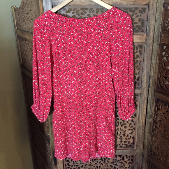 NEW NWT Free People Red Floral Clara Tunic - Picture 3 of 3